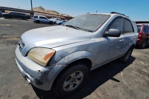 Photo of 2004 Kia Sorento