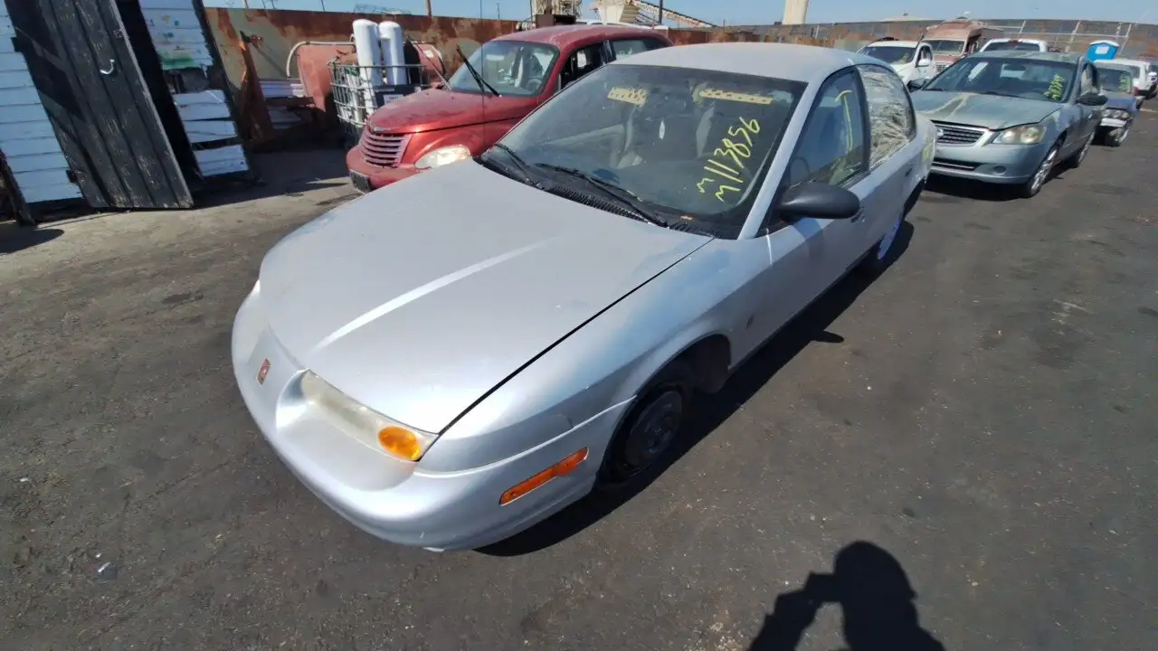 Photo of 2002 Saturn Sl1