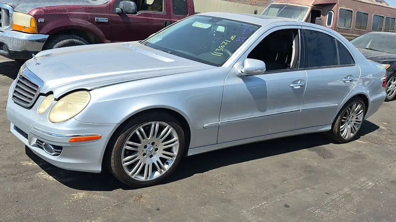 Photo of 2007 Mercedes-Benz E350