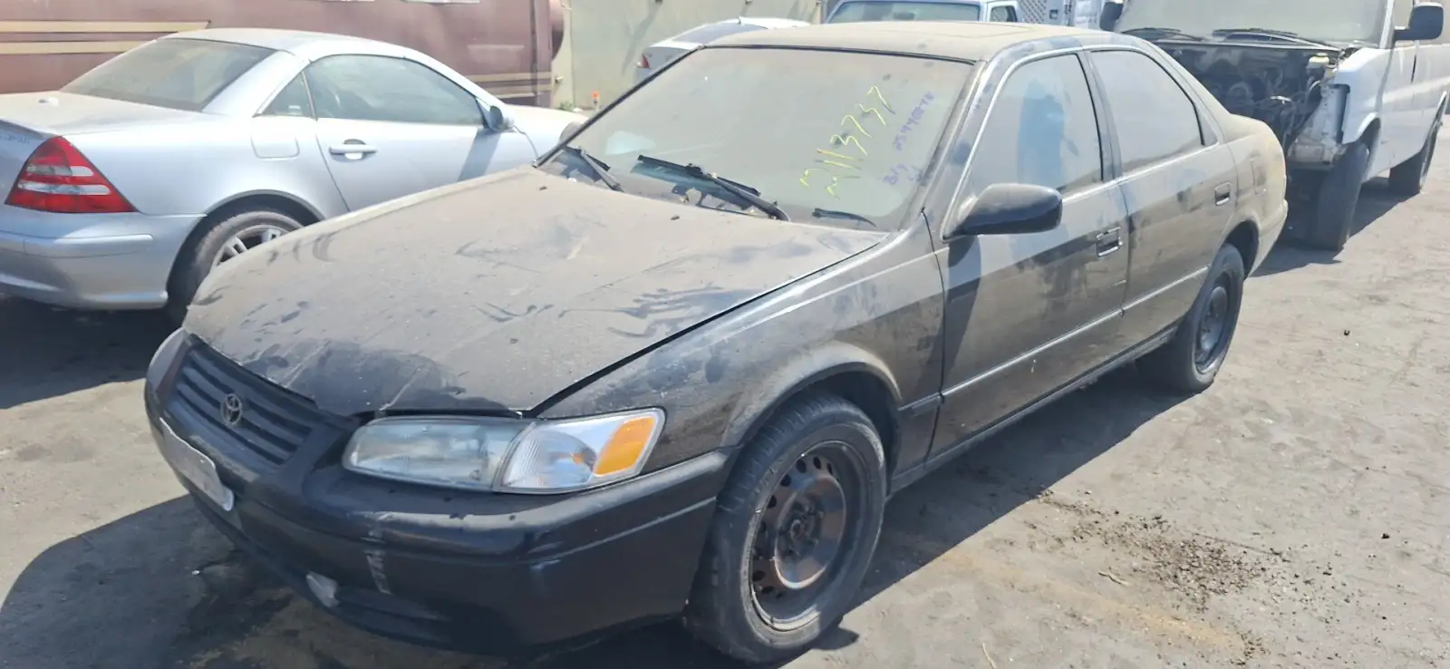Photo of 1999 Toyota Camry