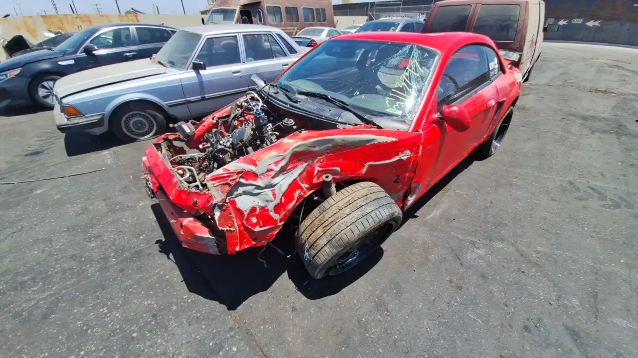 Photo of 2001 Ford Mustang