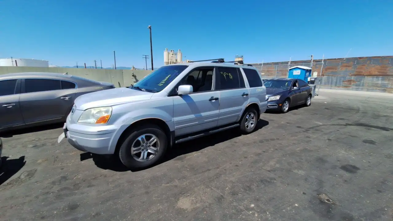 Photo of 2003 Honda Pilot