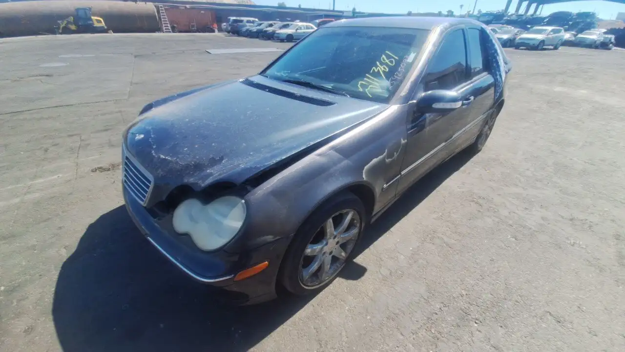 Photo of 2003 Mercedes-Benz C230