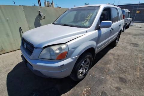 Photo of 2004 Honda Pilot