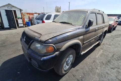Photo of 2003 Mitsubishi Montero Sport