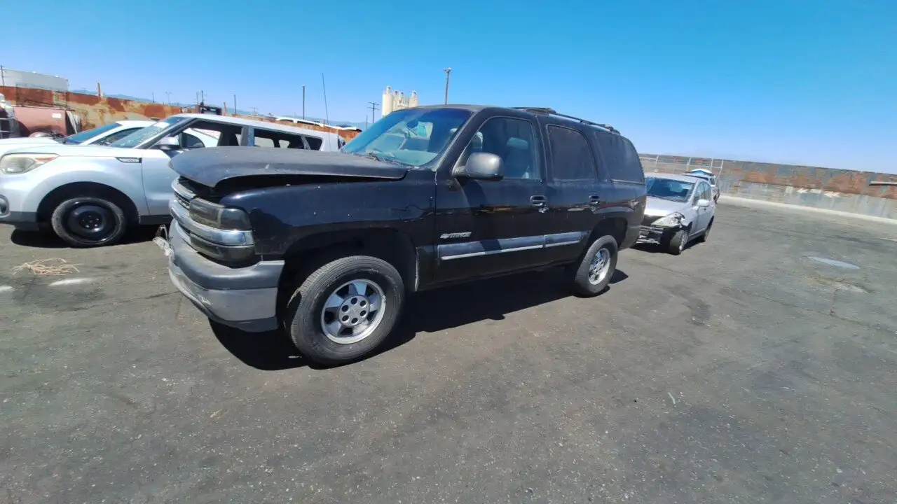 Photo of 2001 Chevrolet Tahoe