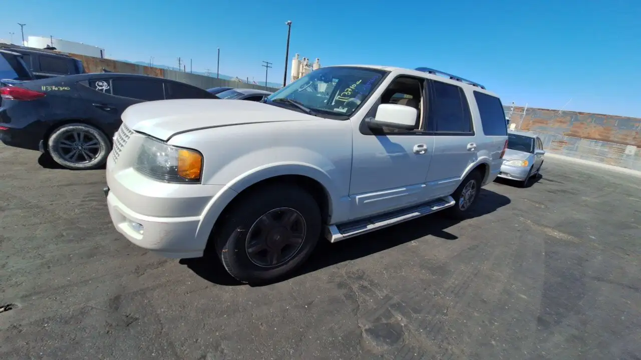 Photo of 2006 Ford Expedition