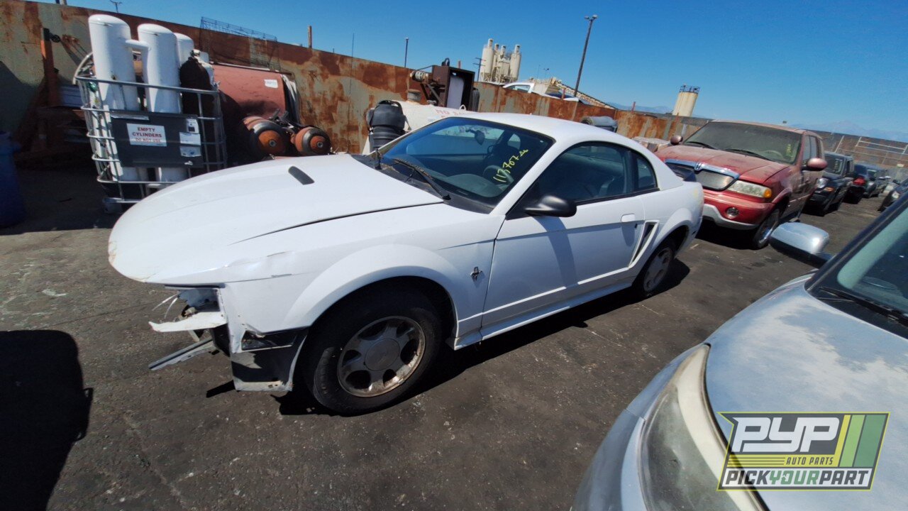 Photo of 2001 Ford Mustang