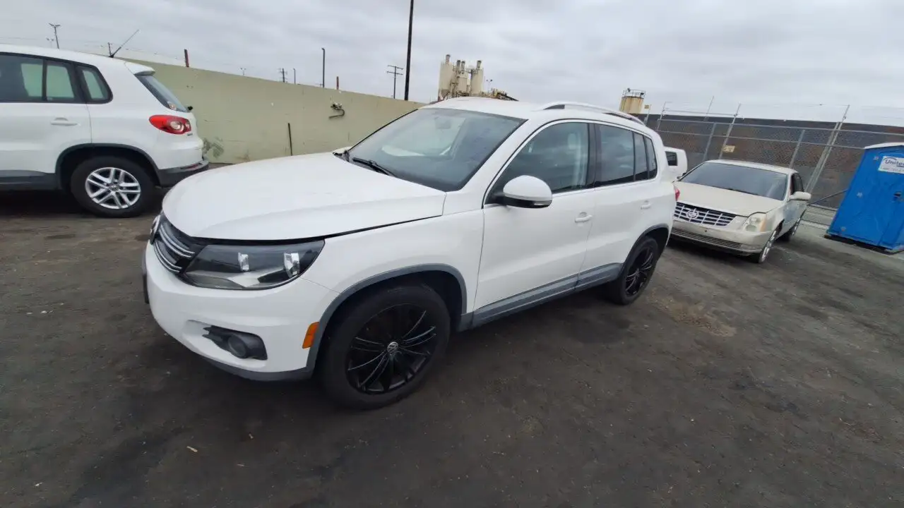 Photo of 2013 Volkswagen Tiguan