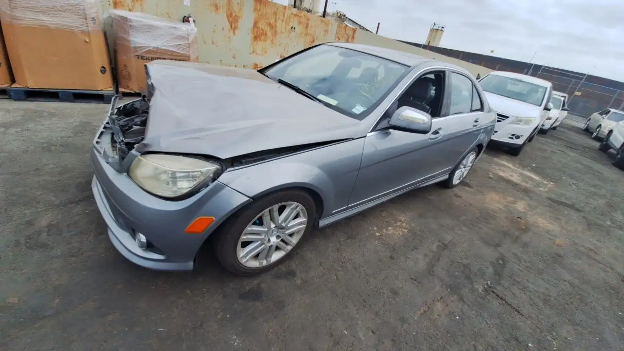 Photo of 2008 Mercedes-Benz C300