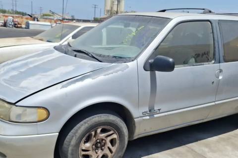 Photo of 1997 Nissan Quest