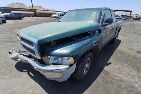 Photo of 2001 Dodge Ram 1500