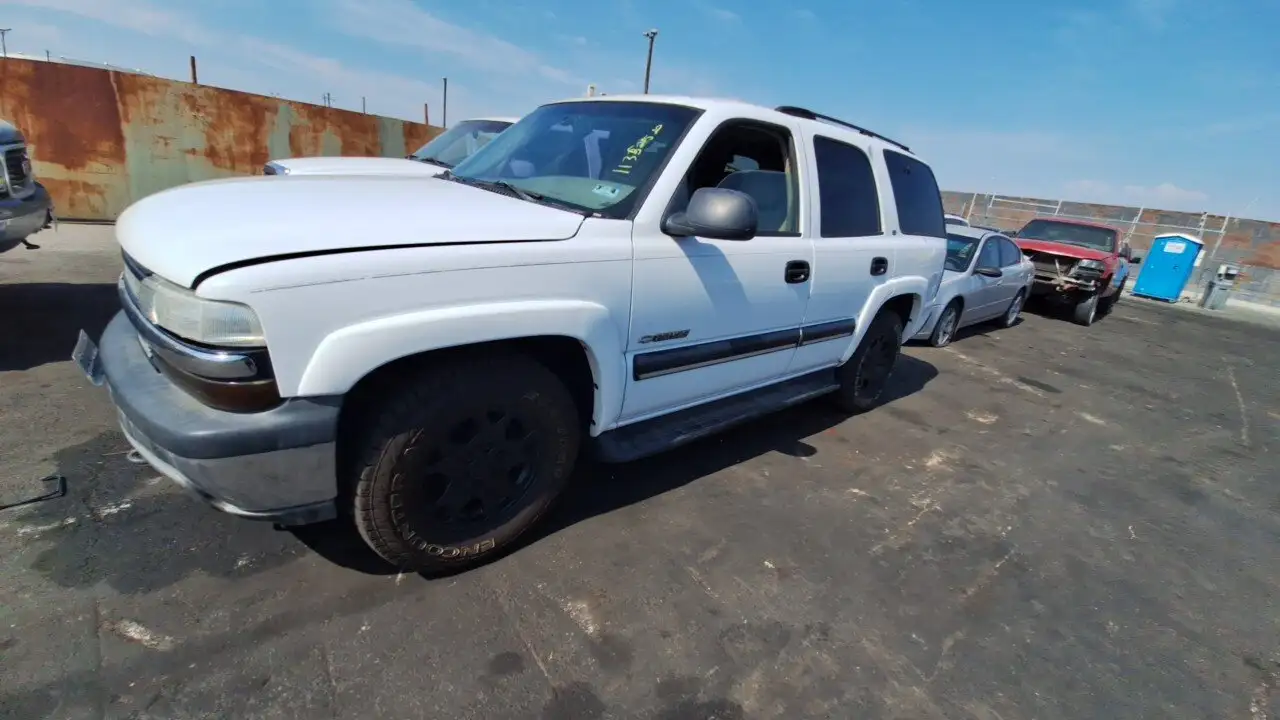 Photo of 2001 Chevrolet Tahoe