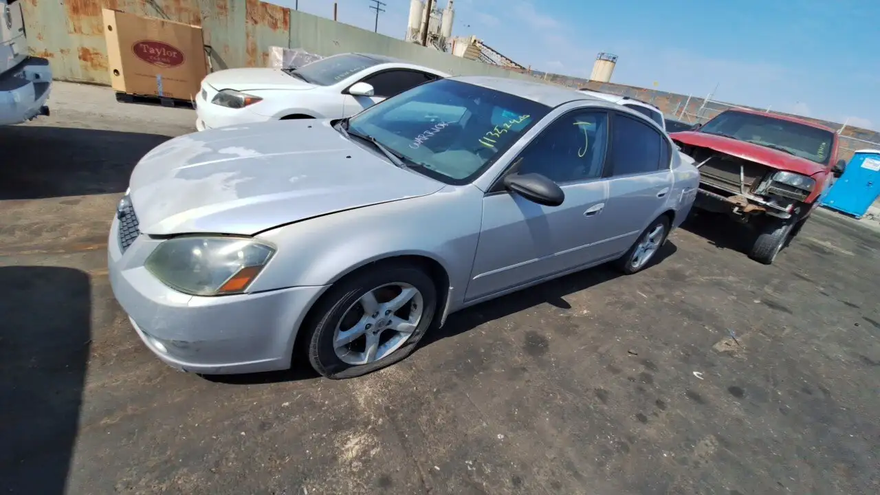 Photo of 2006 Nissan Altima