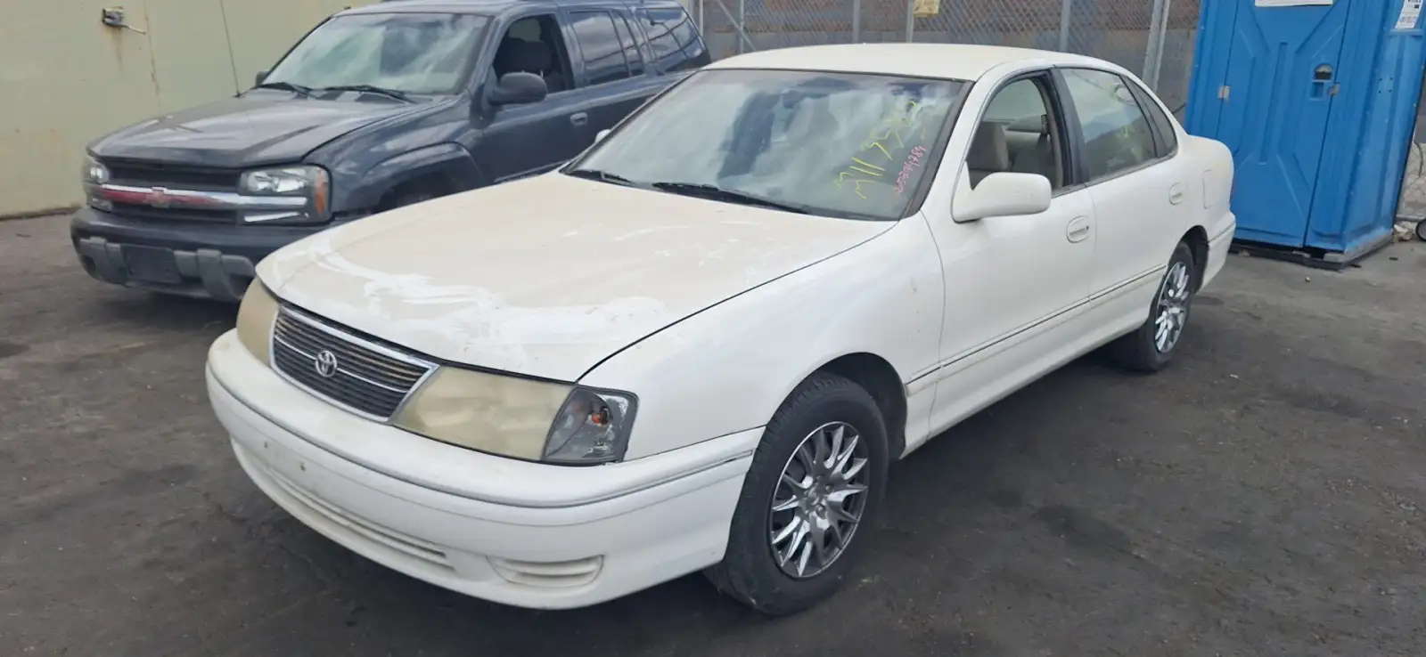 Photo of 1998 Toyota Avalon