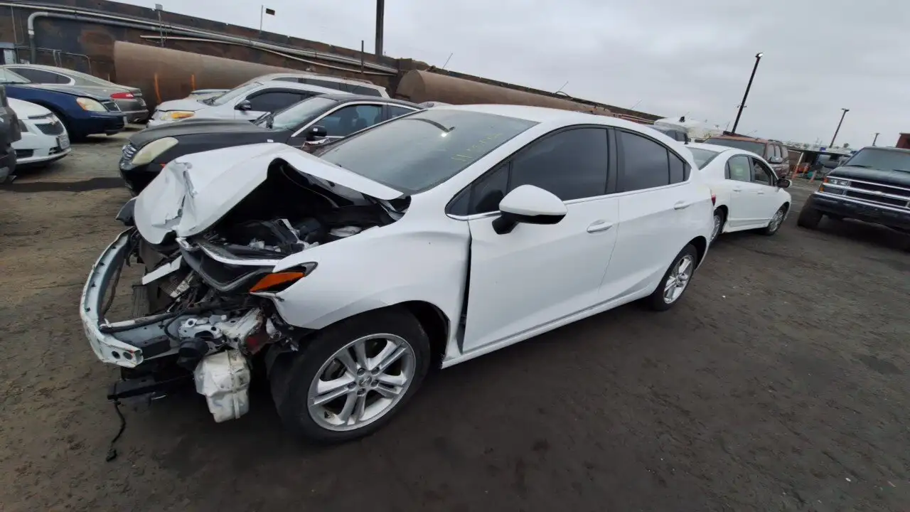 Photo of 2017 Chevrolet Cruze