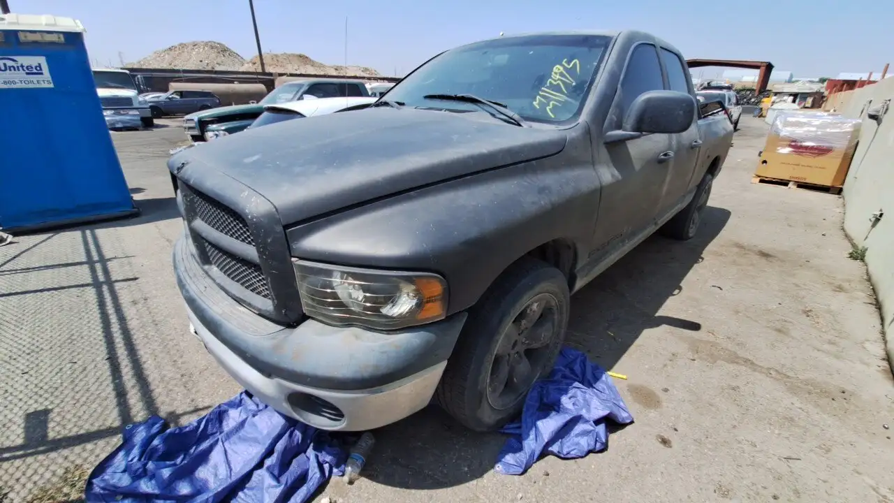 Photo of 2002 Dodge Ram 1500