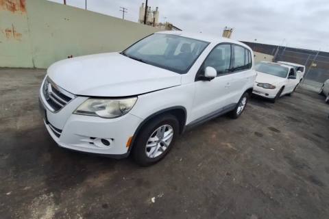 Photo of 2011 Volkswagen Tiguan