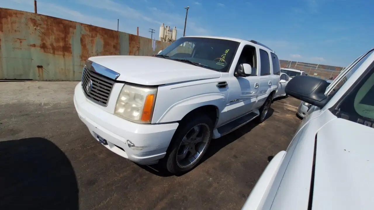 Photo of 2002 Cadillac Escalade