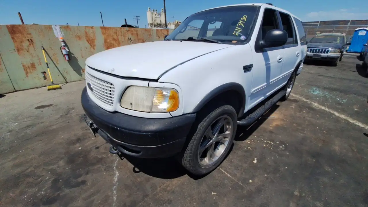 Photo of 2000 Ford Expedition