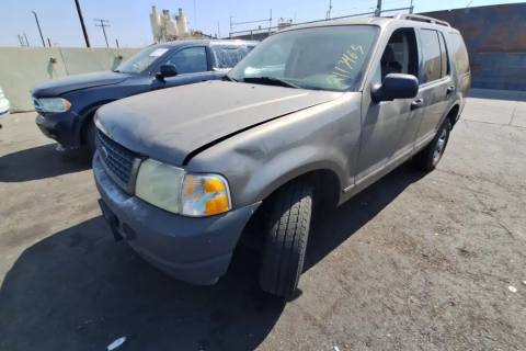 Photo of 2003 Ford Explorer