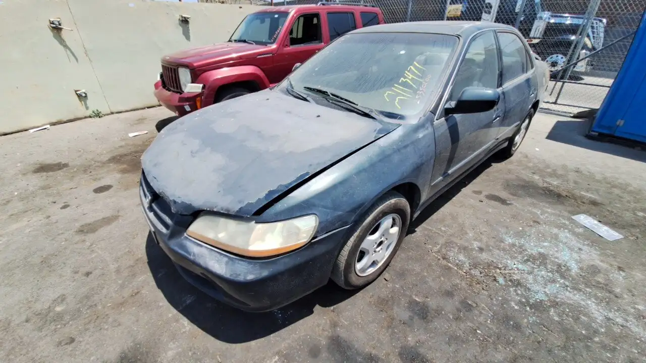 Photo of 2000 Honda Accord