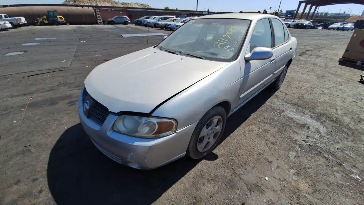 Photo of 2004 Nissan Sentra