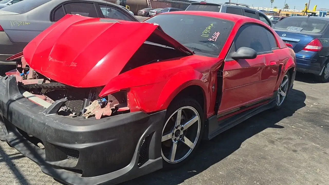 Photo of 2001 Ford Mustang
