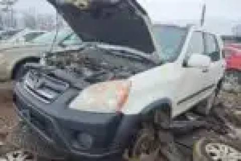 Photo of 2005 Honda Cr-V