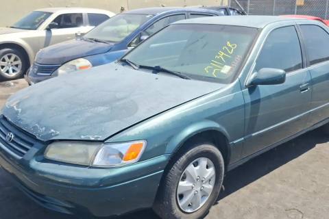 Photo of 1998 Toyota Camry