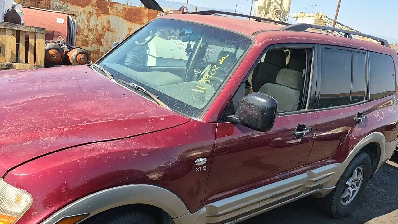 Photo of 2002 Mitsubishi Montero