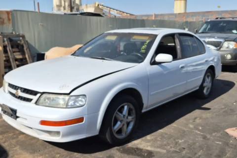 Photo of 1998 Nissan Maxima