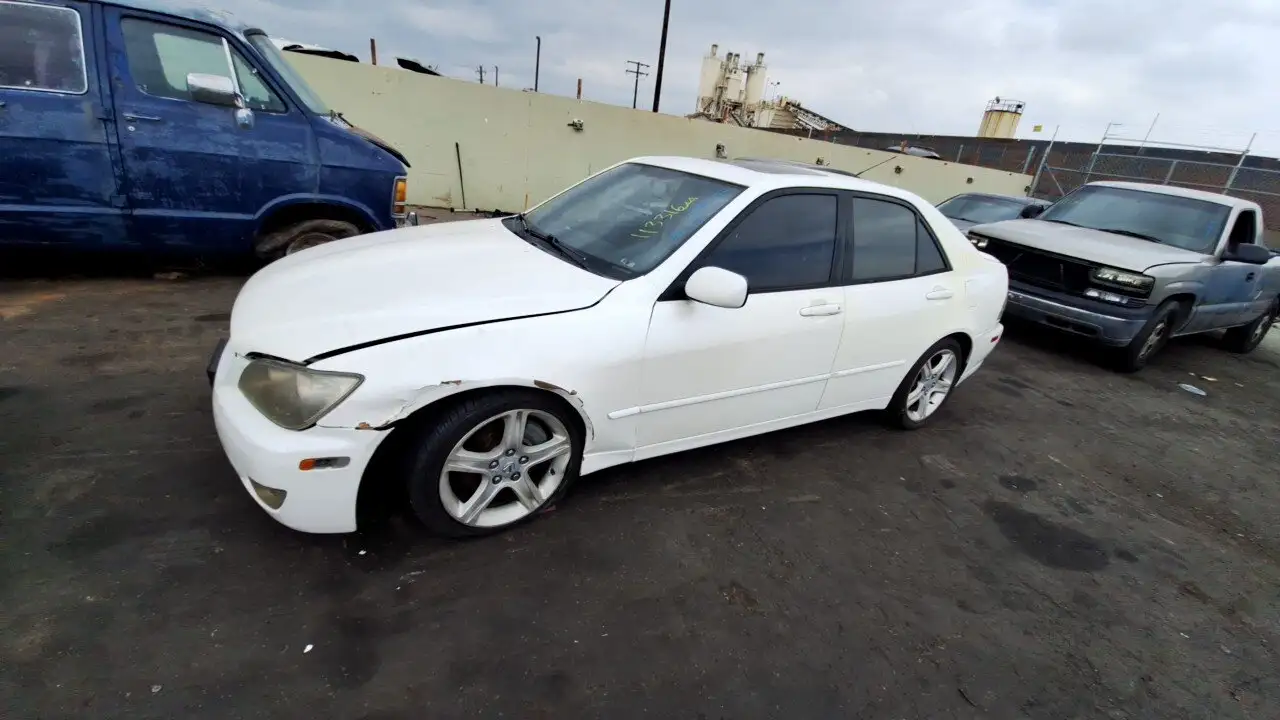 Photo of 2005 Lexus Is300