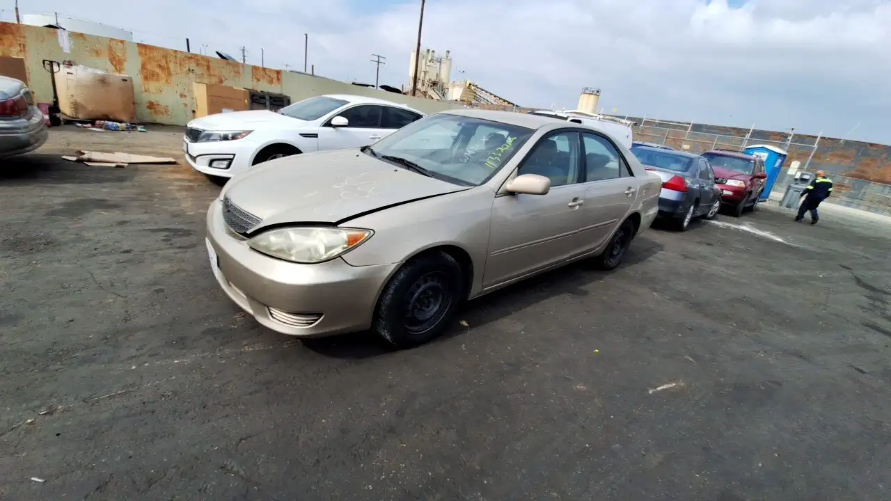 Photo of 2005 Toyota Camry