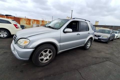 Photo of 2002 Mercedes-Benz Ml500