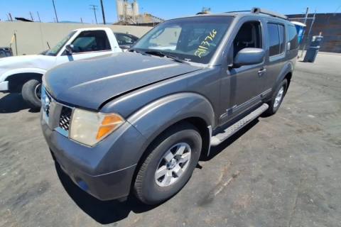 Photo of 2005 Nissan Pathfinder