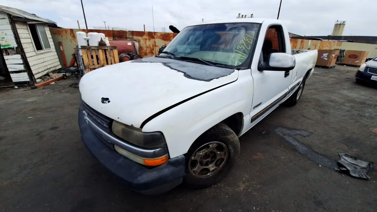 Photo of 2000 Chevrolet Silverado 1500