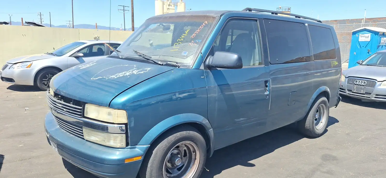Photo of 1996 Chevrolet Astro
