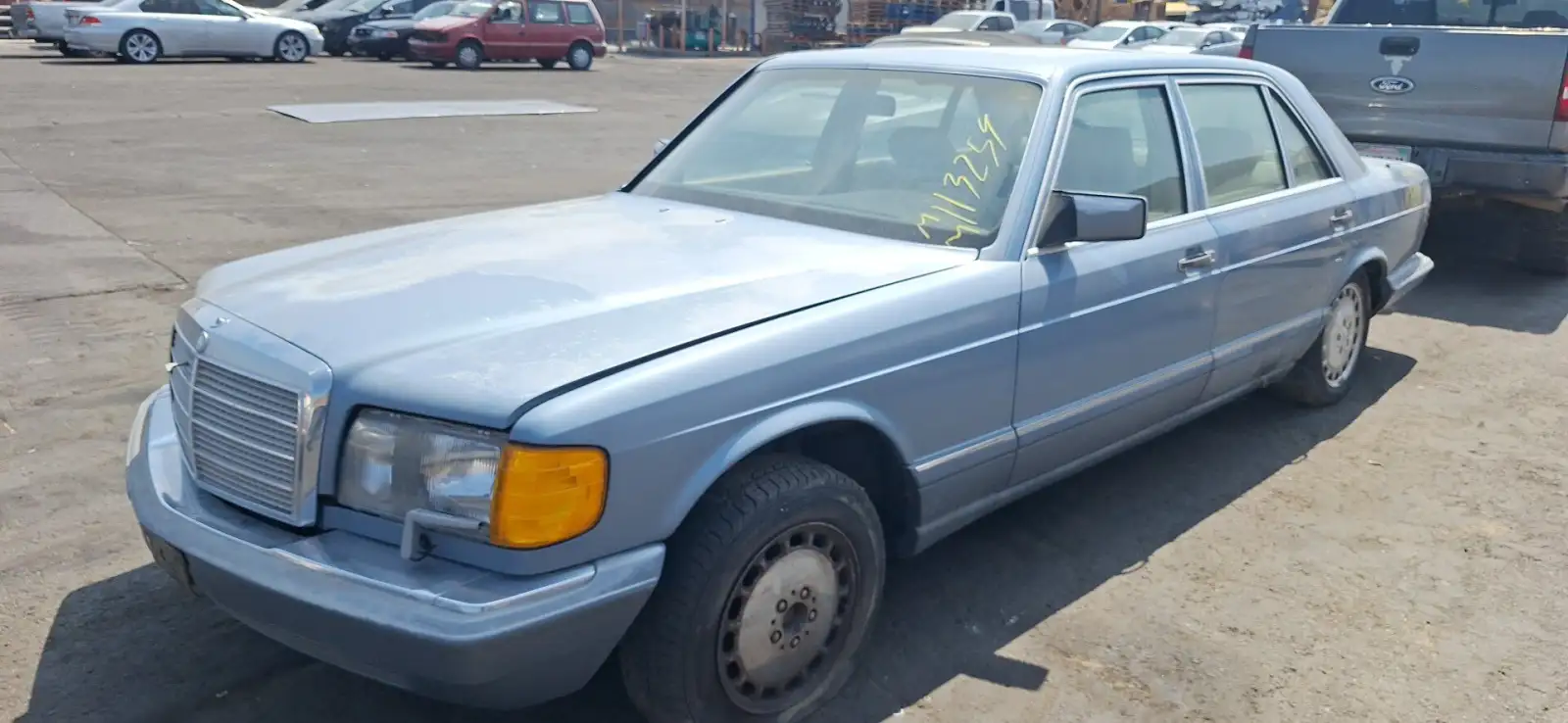 Photo of 1986 Mercedes-Benz 560-Class