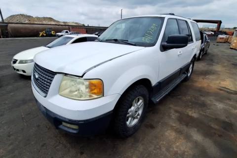Photo of 2004 Ford Expedition