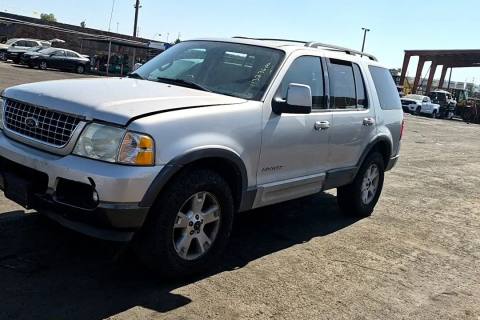 Photo of 2004 Ford Explorer