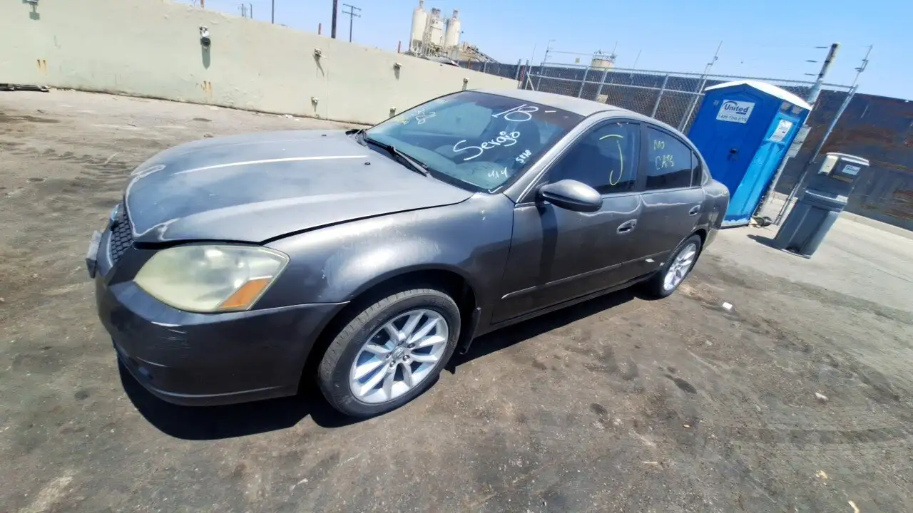 Photo of 2006 Nissan Altima