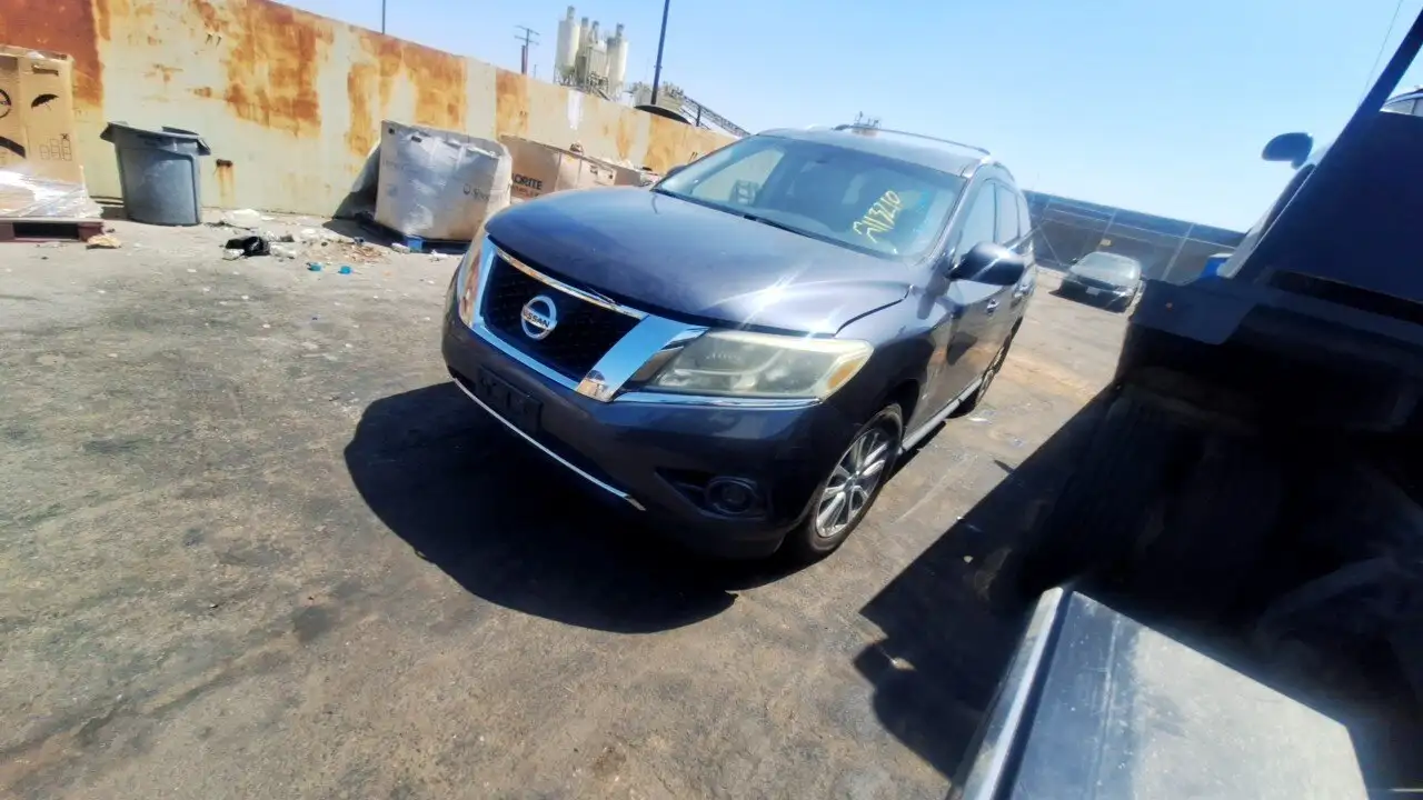 Photo of 2014 Nissan Pathfinder