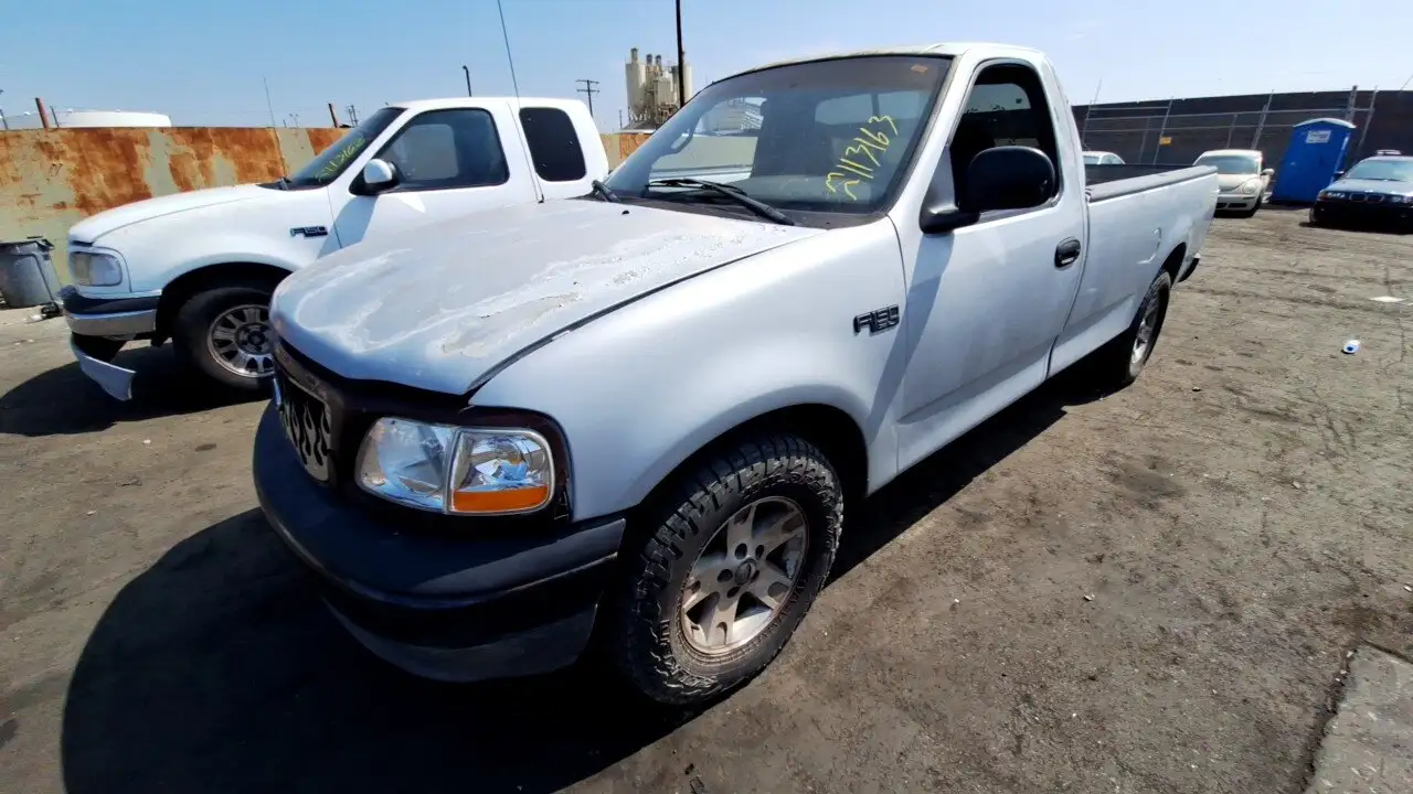 Photo of 2001 Ford F-150