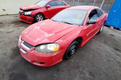 Photo of 2004 Dodge Stratus