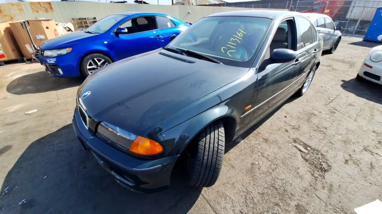 Photo of 2000 Bmw 328I