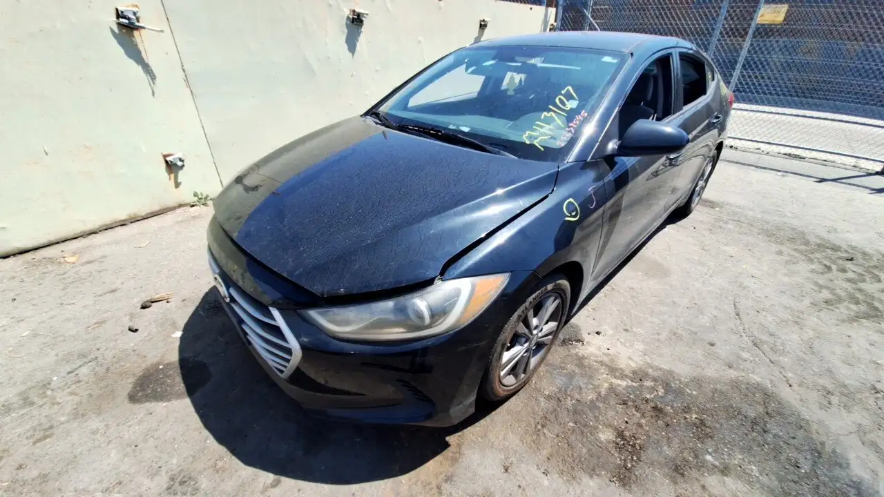 Photo of 2017 Hyundai Elantra