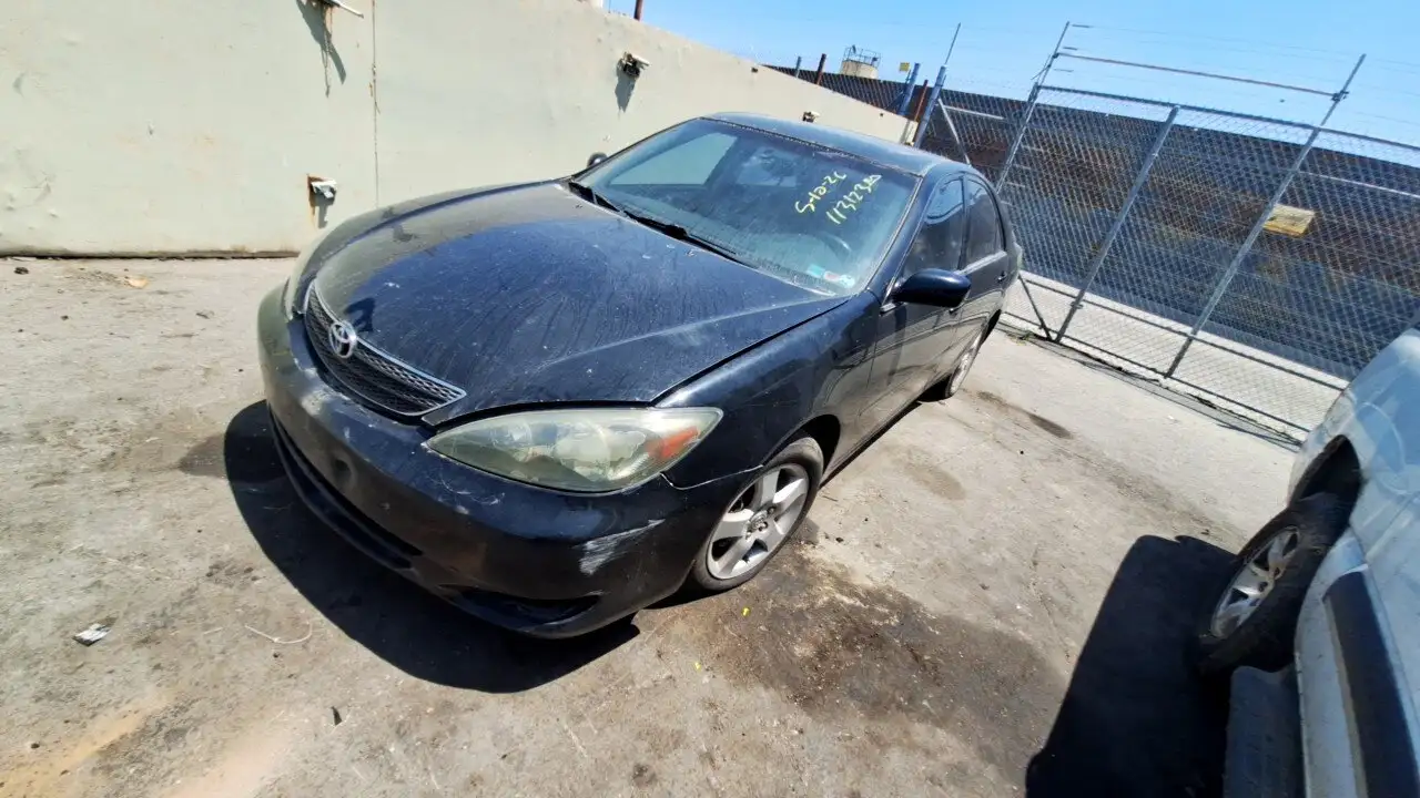 Photo of 2002 Toyota Camry