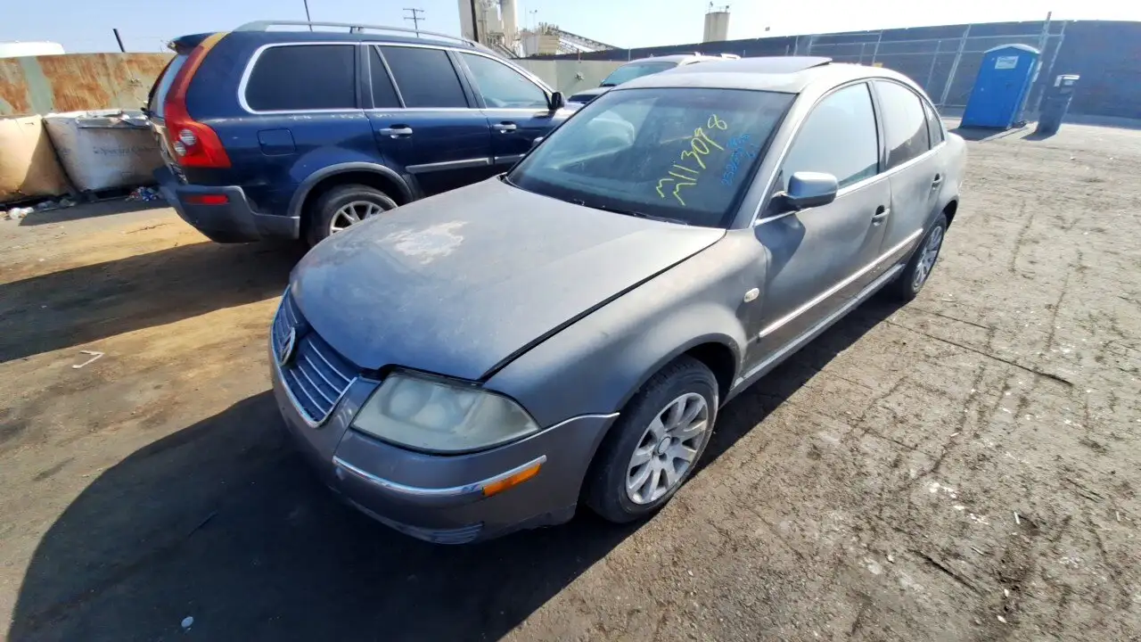 Photo of 2002 Volkswagen Passat