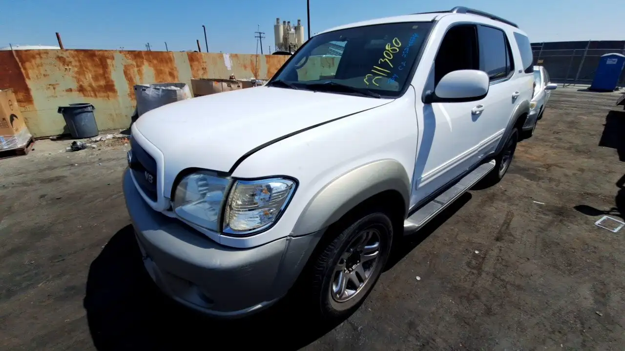 Photo of 2004 Toyota Sequoia